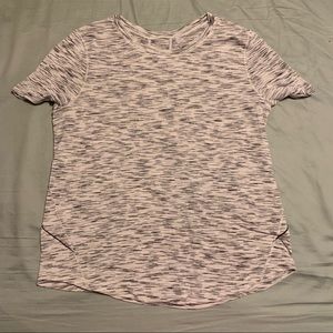 Lululemon run shirt